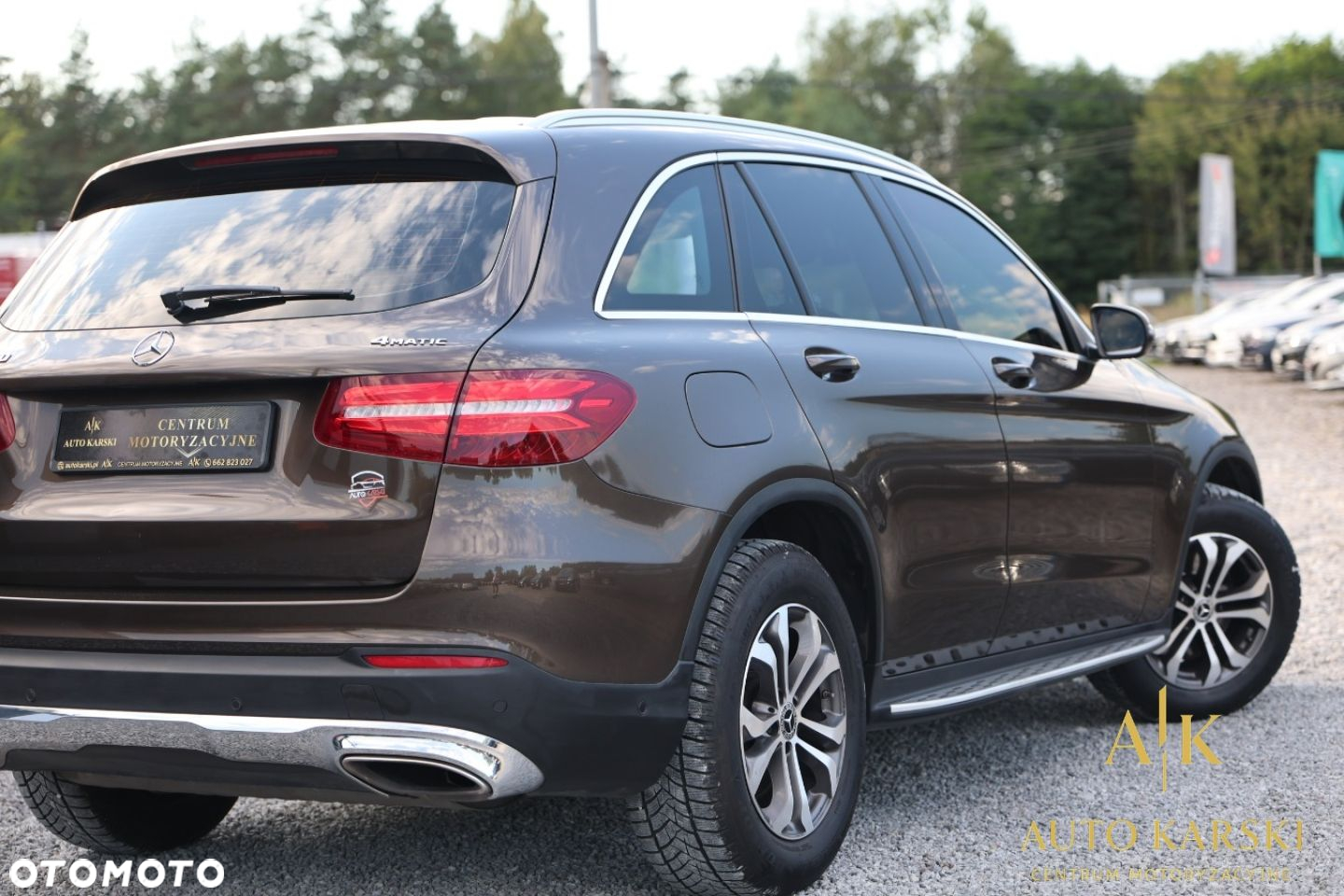 Mercedes-Benz GLC - 12