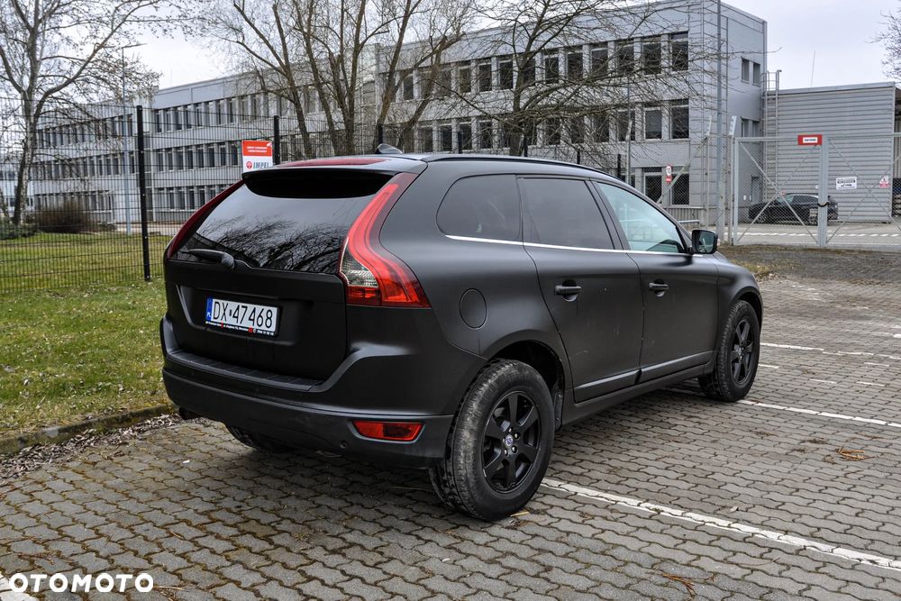 Volvo XC 60 DRIVe Momentum - 4