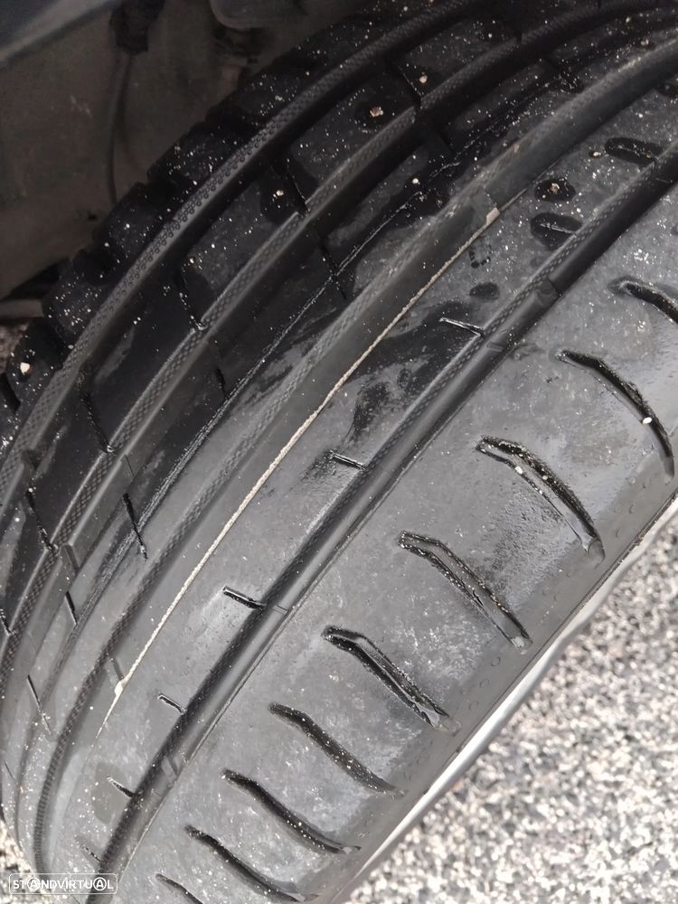 VW Sharan 2.0 TDI Confortline - 14