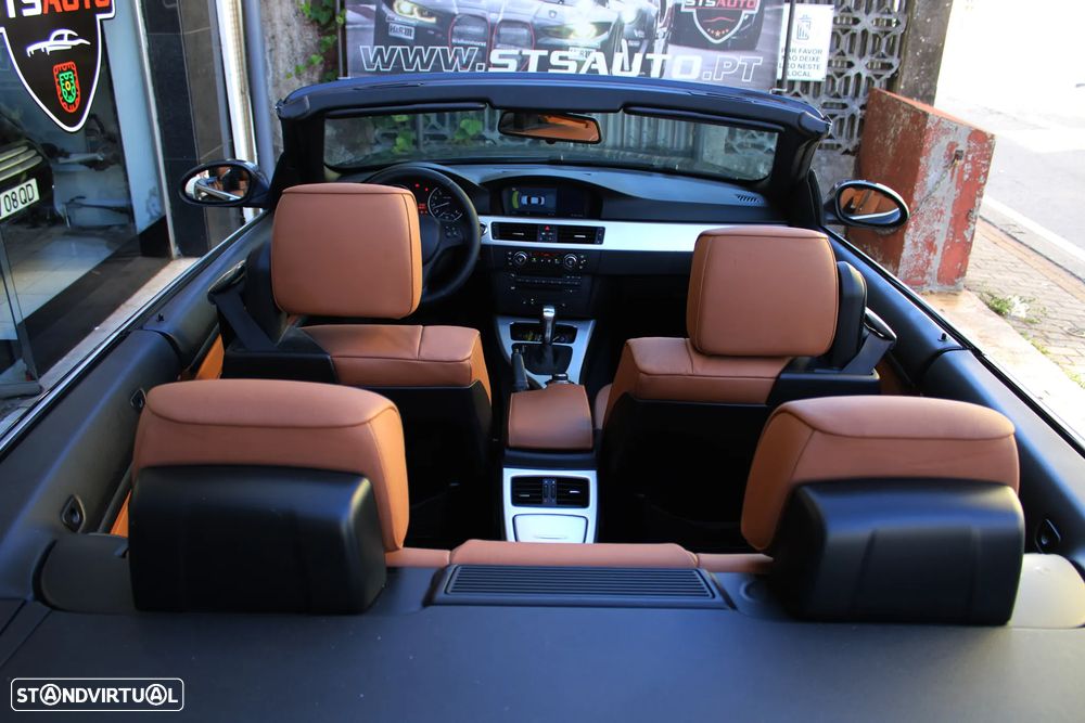 BMW 330 i Auto - 52