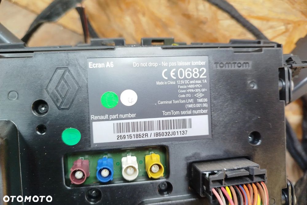 radioodtwarzacz CD NAVI TEL. 761123391 + ekran TomTom i wiązka do RENAULT TRAFIC II - 8