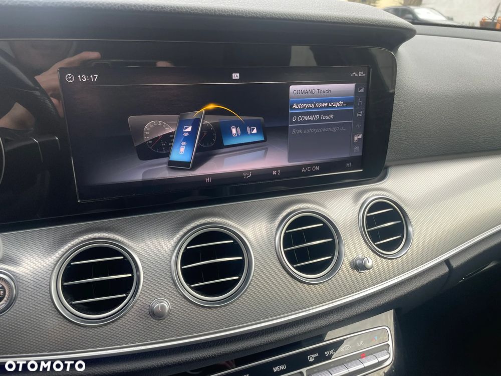 Mercedes-Benz Klasa E 220 d 9G-TRONIC Avantgarde - 31