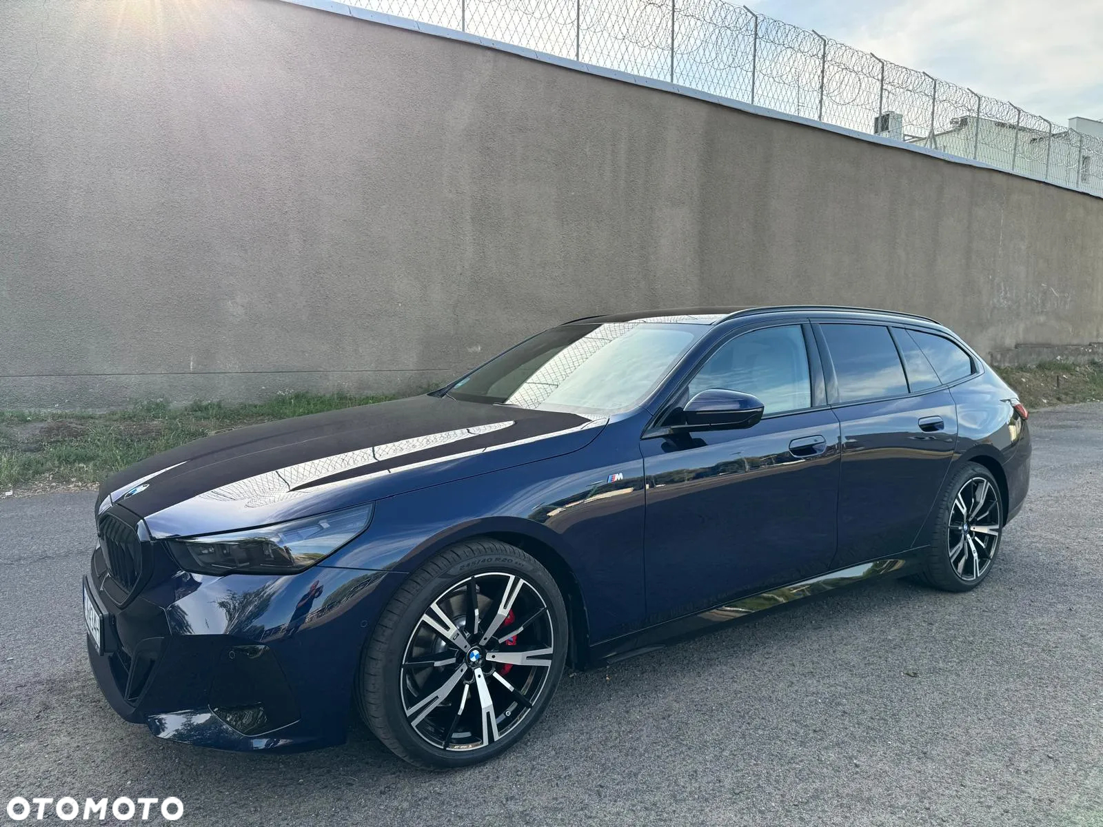 BMW Seria 5 520d xDrive Touring - 3