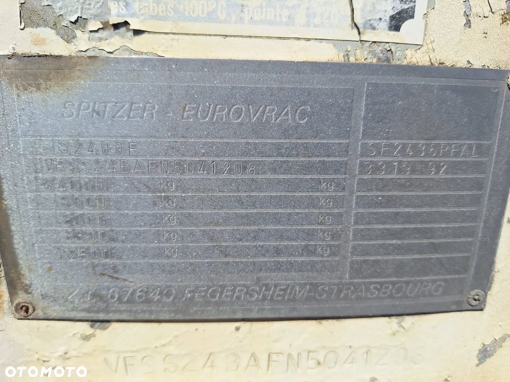 Spitzer cementonaczepa SPITZER 36m3 - 5