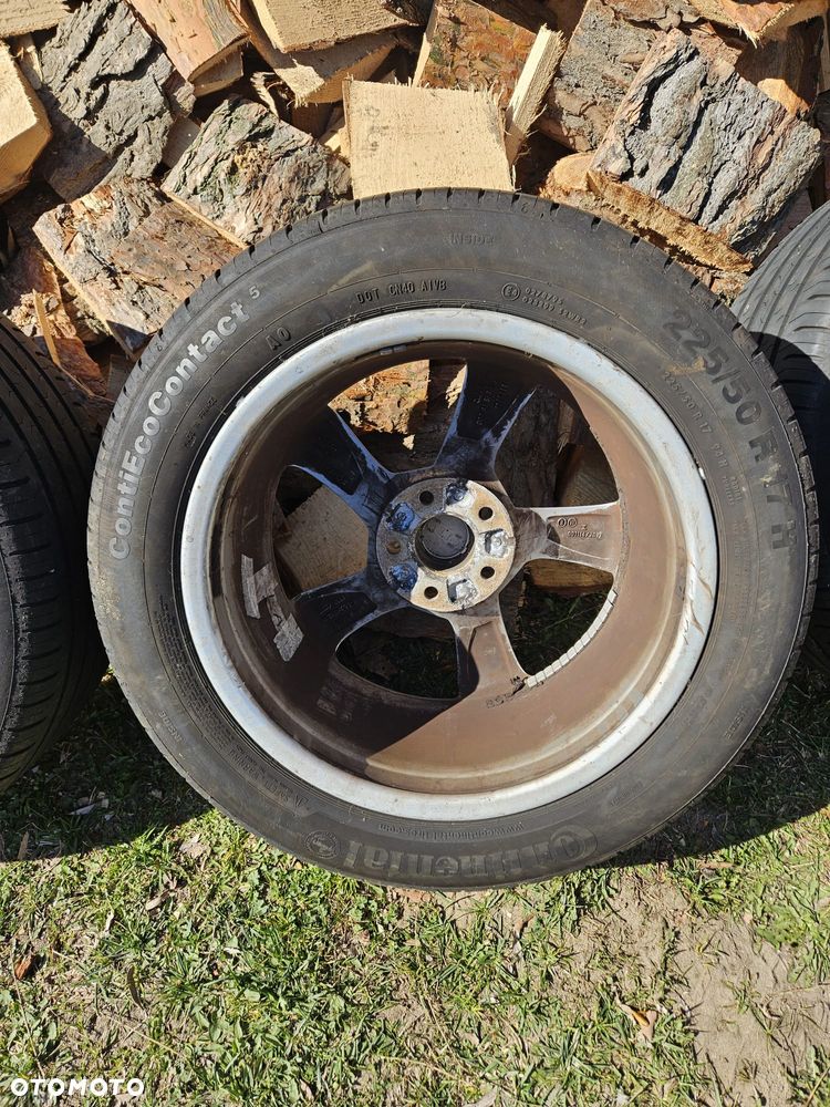 Alufelgi 5x112 R17 z oponami letnimi 225/50 otwór 66,6 - 12