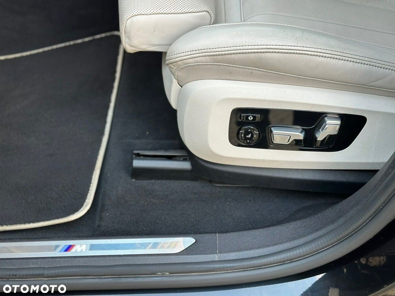 BMW X6 - 27