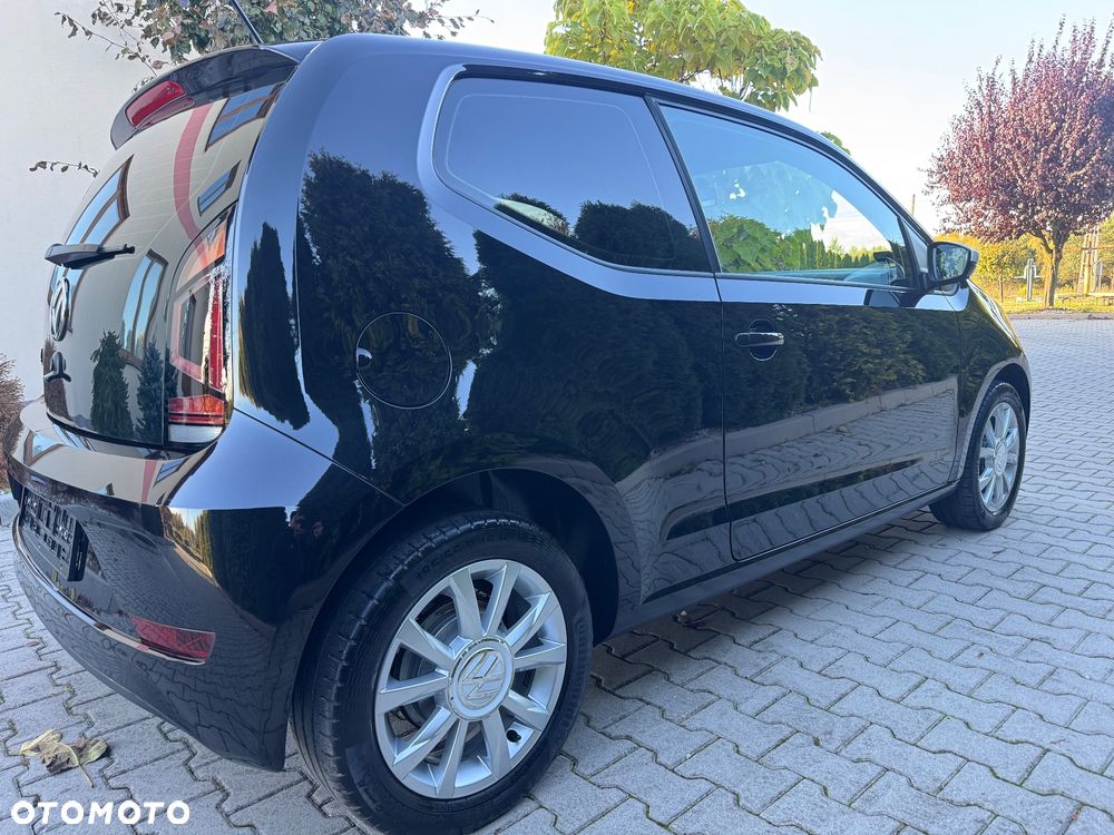 Volkswagen Up 2017 photo 5
