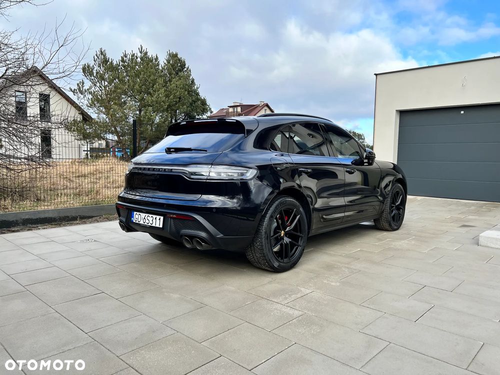 Porsche Macan - 2