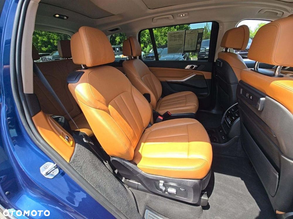 BMW X7 - 15