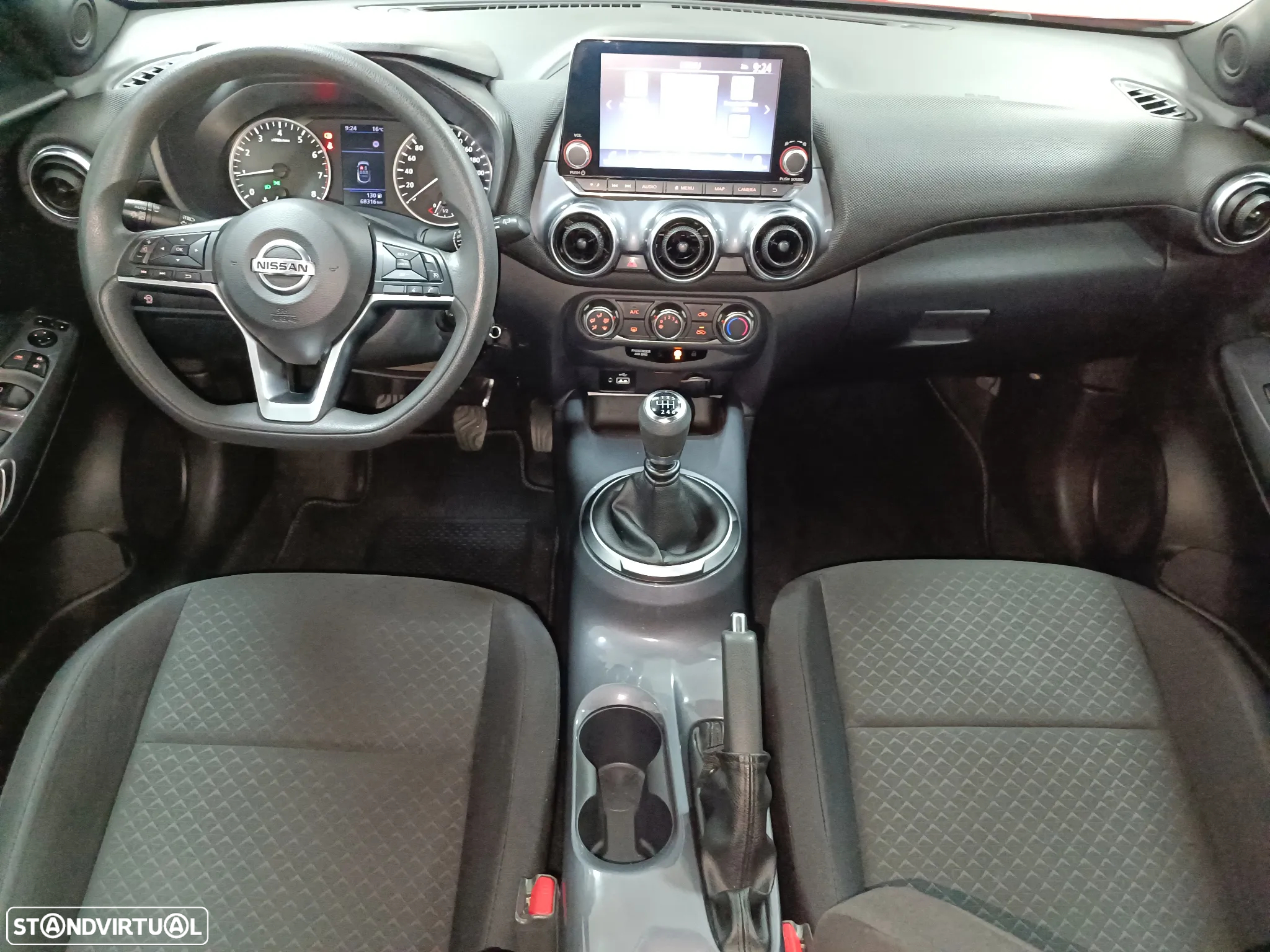 Nissan Juke 1.0 DIG-T N-Connecta - 17