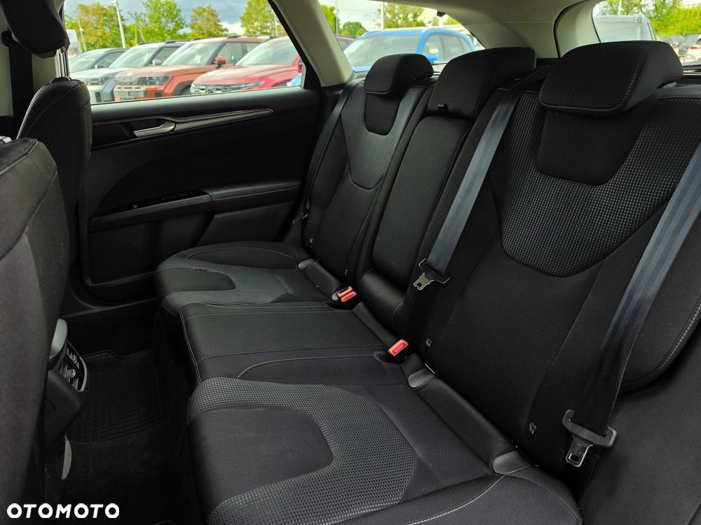 Ford Mondeo 2.0 EcoBlue Titanium - 7