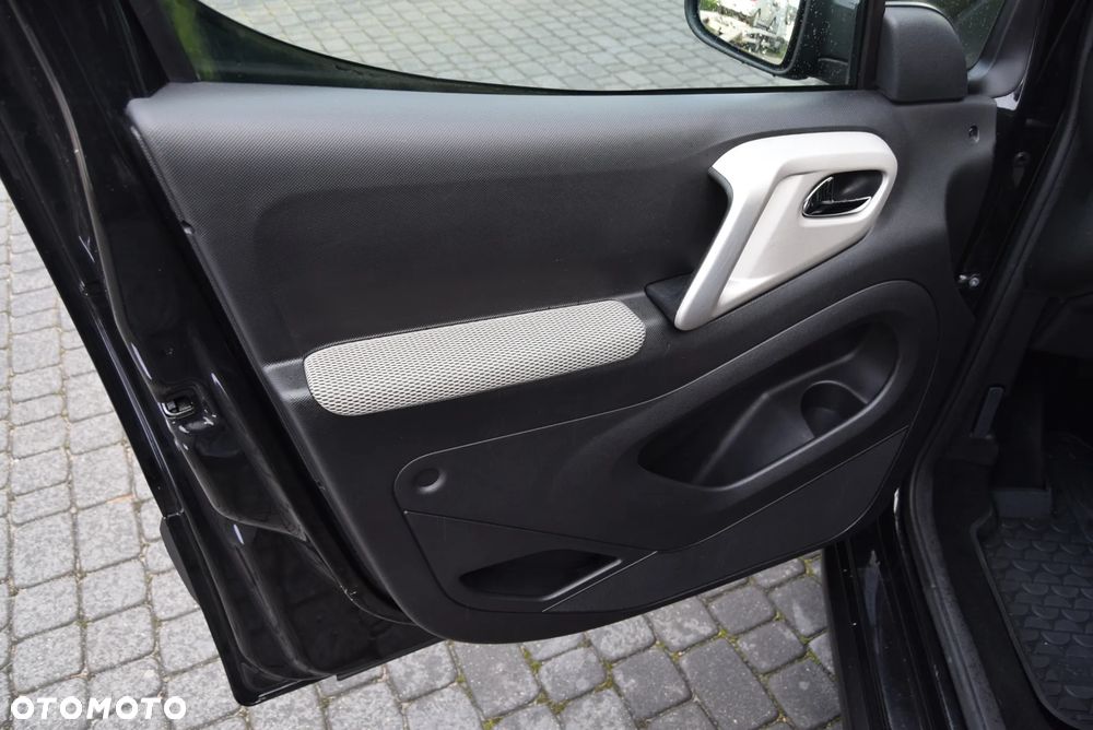 Citroën Berlingo Multispace HDi 115 FAP XTR - 19