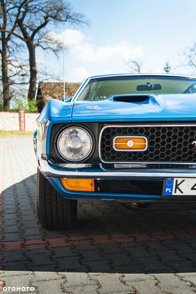 Ford Mustang - 7