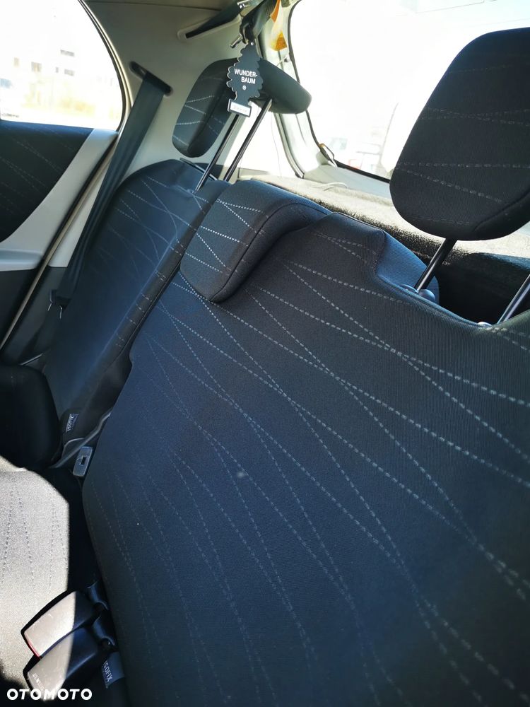 Toyota Yaris 1.3 Sol - 16