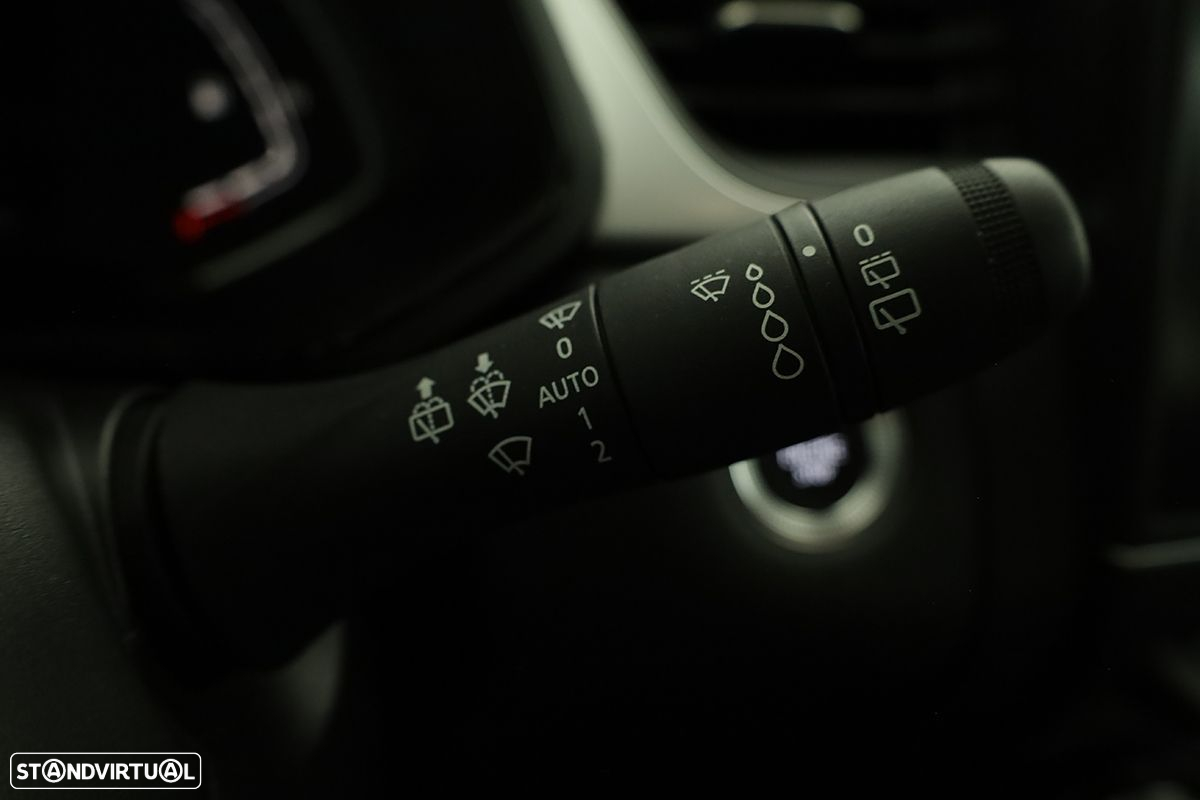 Renault Captur 1.0 TCe Techno Bi-Fuel - 18