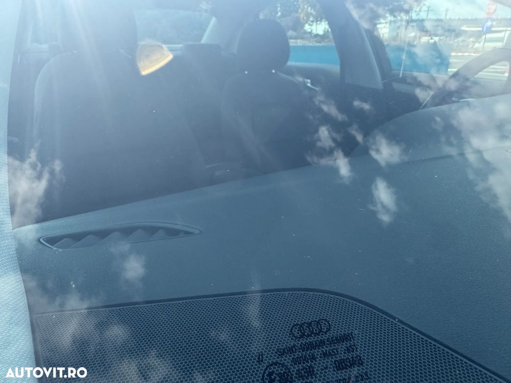 Audi A4 2.0 TDI B8 - 12