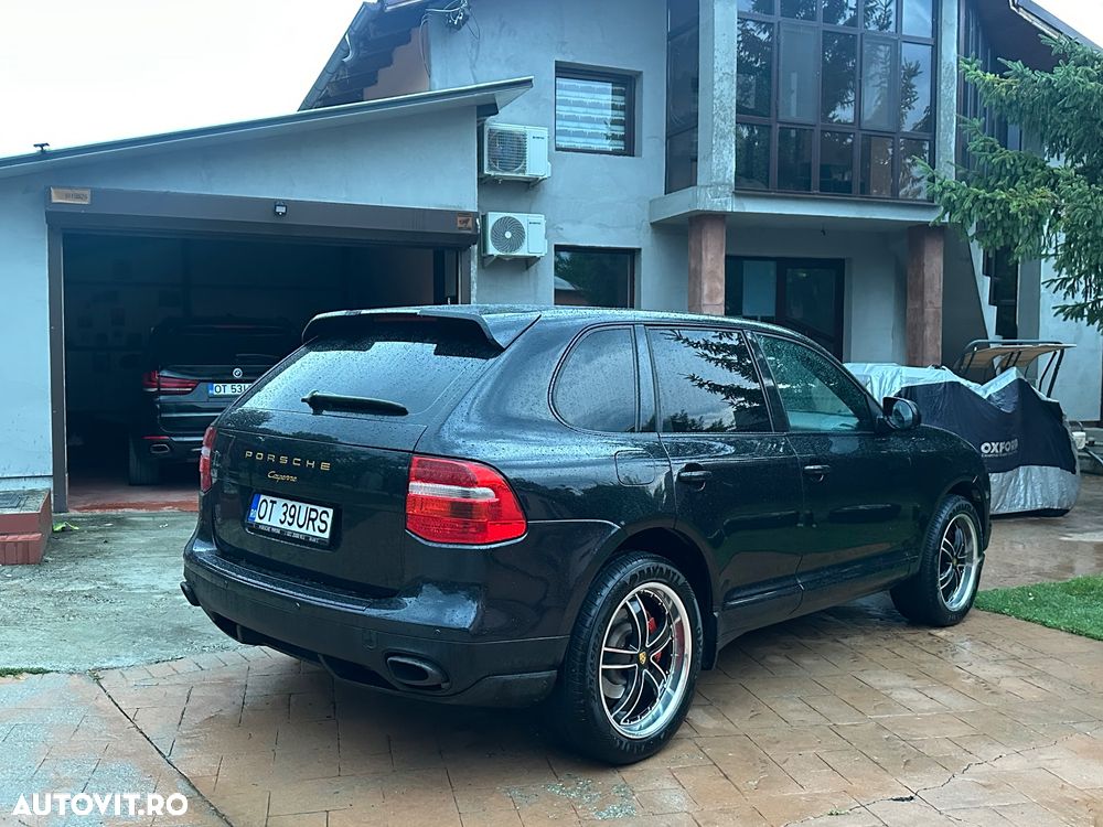 Porsche Cayenne - 19