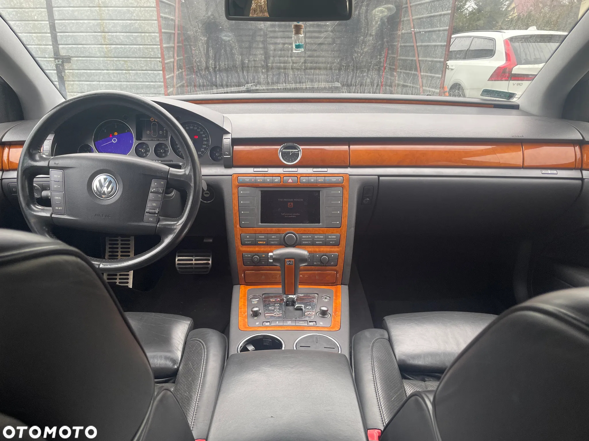 Volkswagen Phaeton 5.0 V10 TDI 4M (5 os) - 12