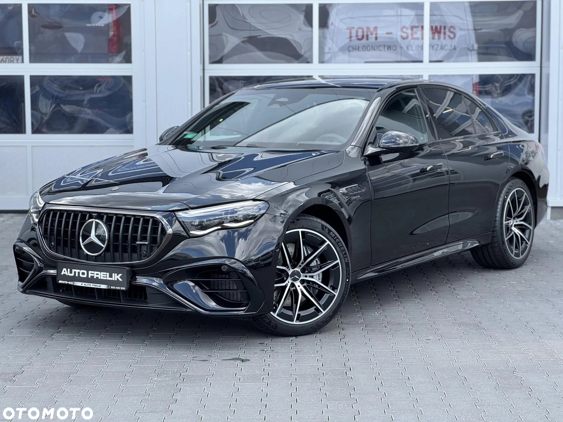 Mercedes-Benz Klasa E AMG 53 PHEV 4Matic+ 9G-Tronic TCT - 2