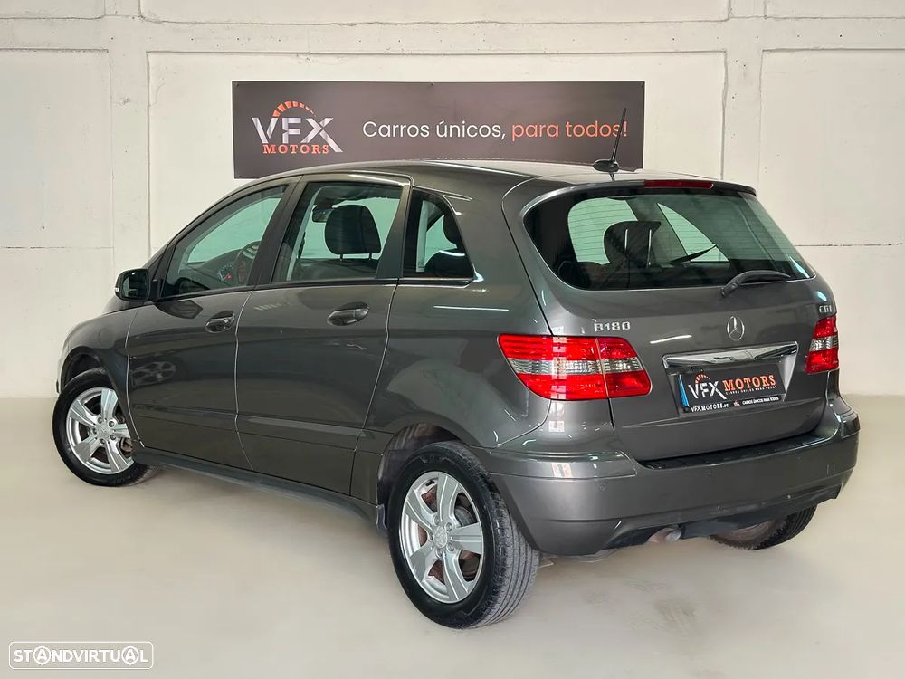 Mercedes-Benz B 180 CDI - 36