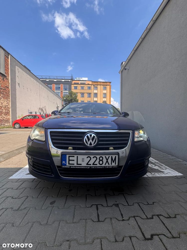 Volkswagen Passat 2.0 TDI DPF DSG 4Motion Comfortline - 16