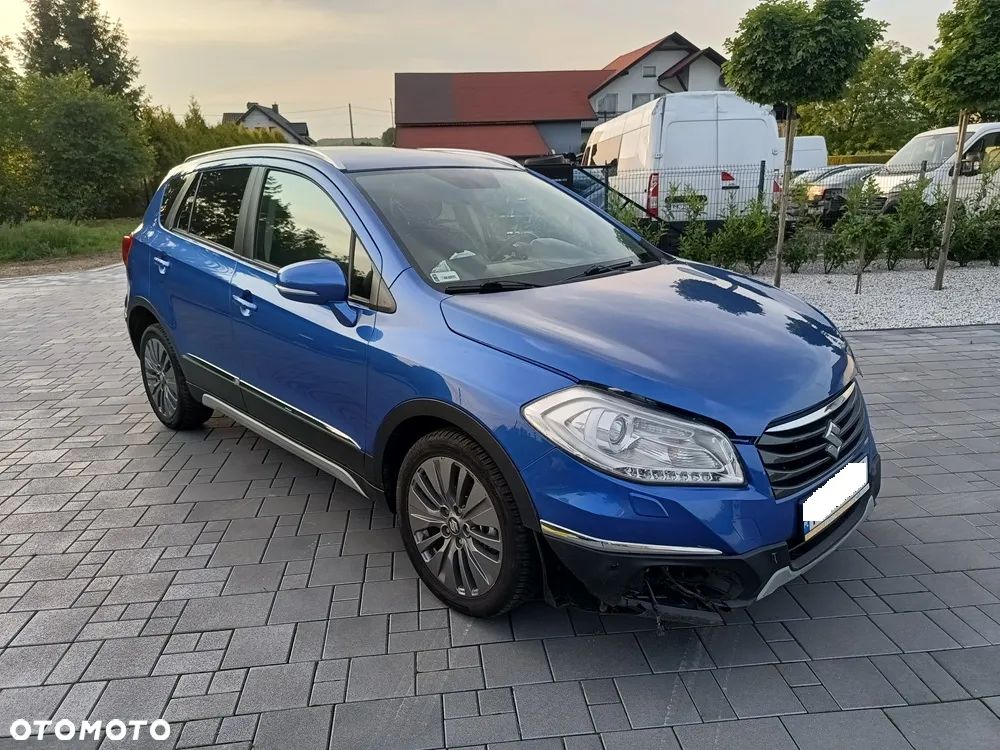 Suzuki SX4 S-Cross 1.6 Premium 4WD - 1