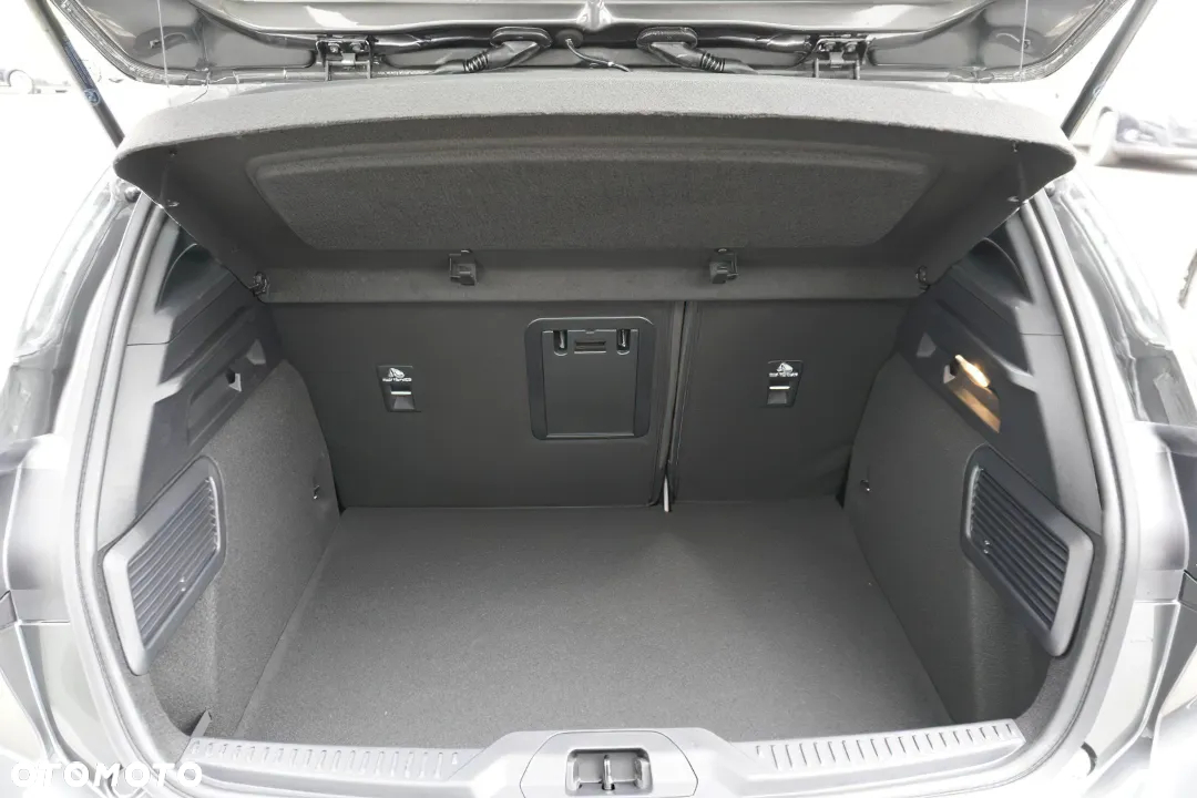 Ford Focus 1.0 EcoBoost mHEV ST-Line X - 13