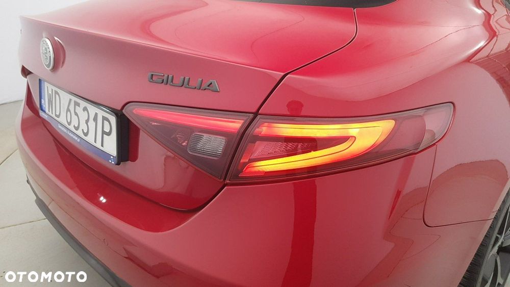 Alfa Romeo Giulia - 12