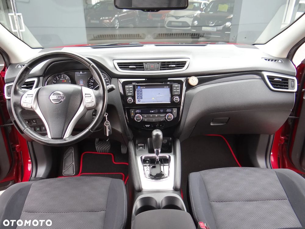 Nissan Qashqai 1.2 DIG-T Tekna Xtronic EU6 - 27