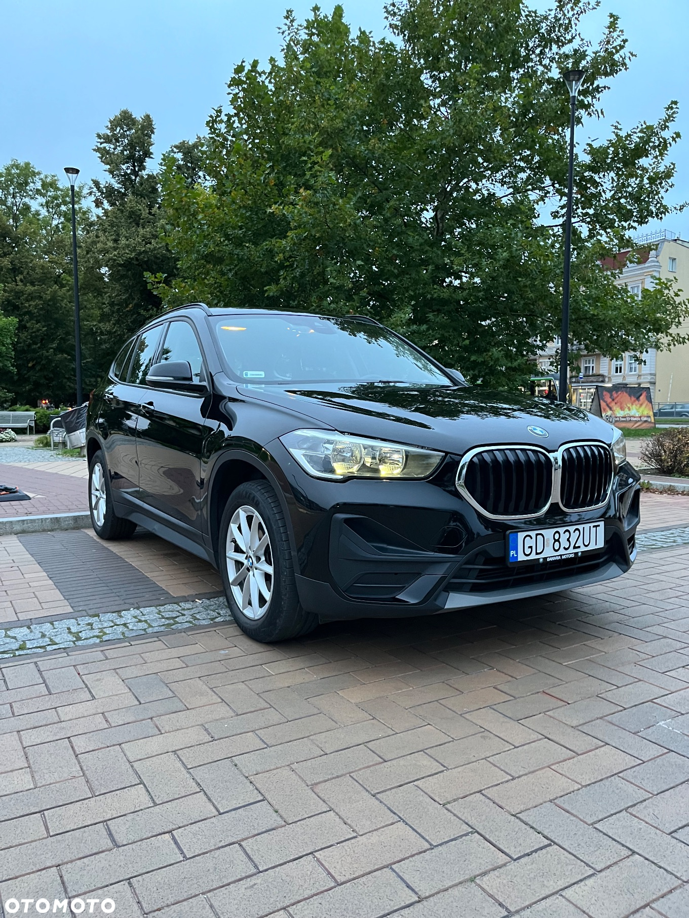 BMW X1 sDrive18i - 12