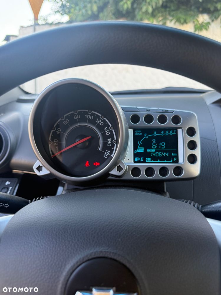 Chevrolet Spark 1.0 LS+ - 8