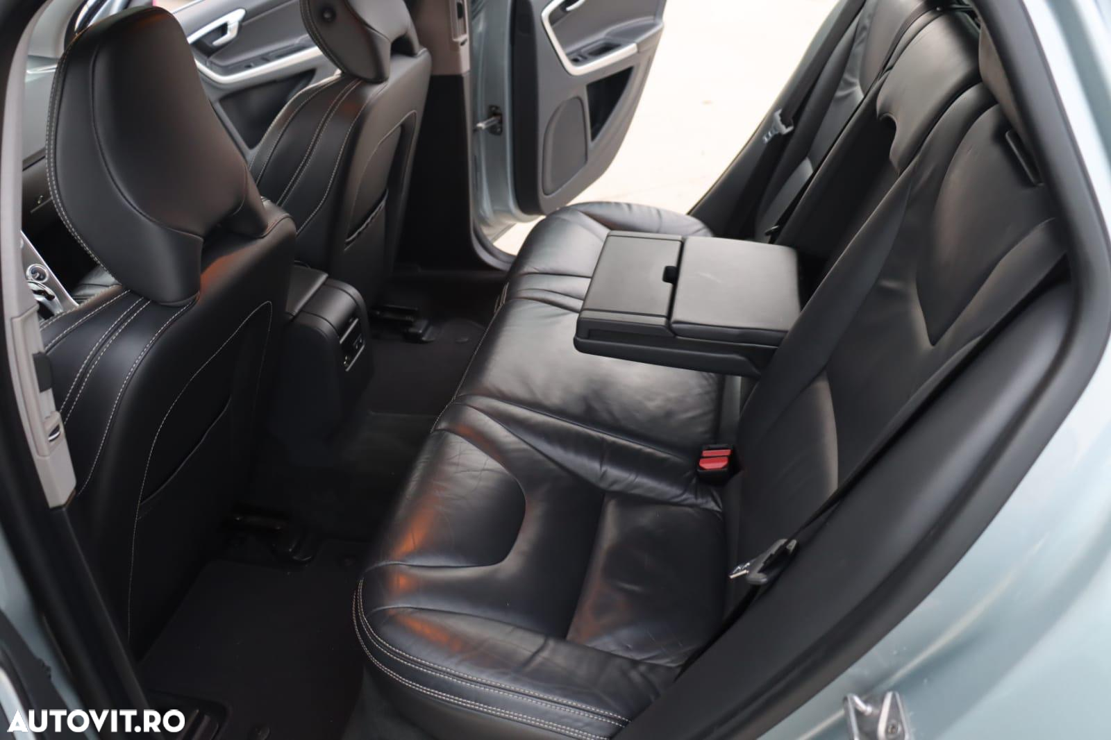 Volvo V60 - 16