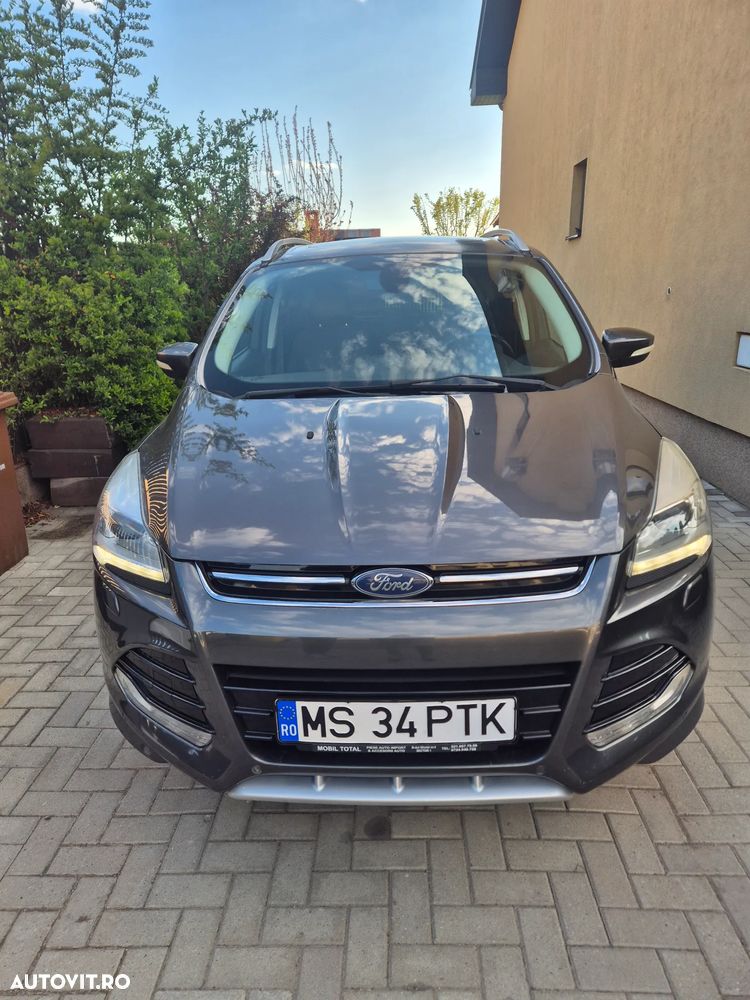 Ford Kuga 2.0 TDCi 4x4 Aut. Titanium - 12