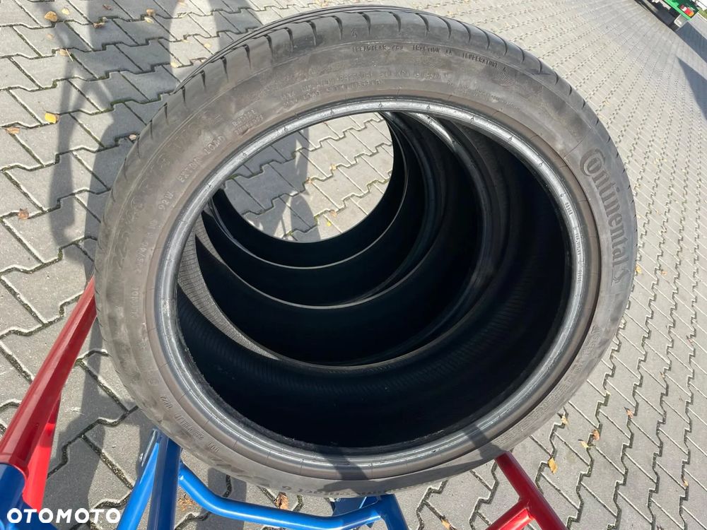 Continental PremiumContact 6  225/40R18 W XL - 3