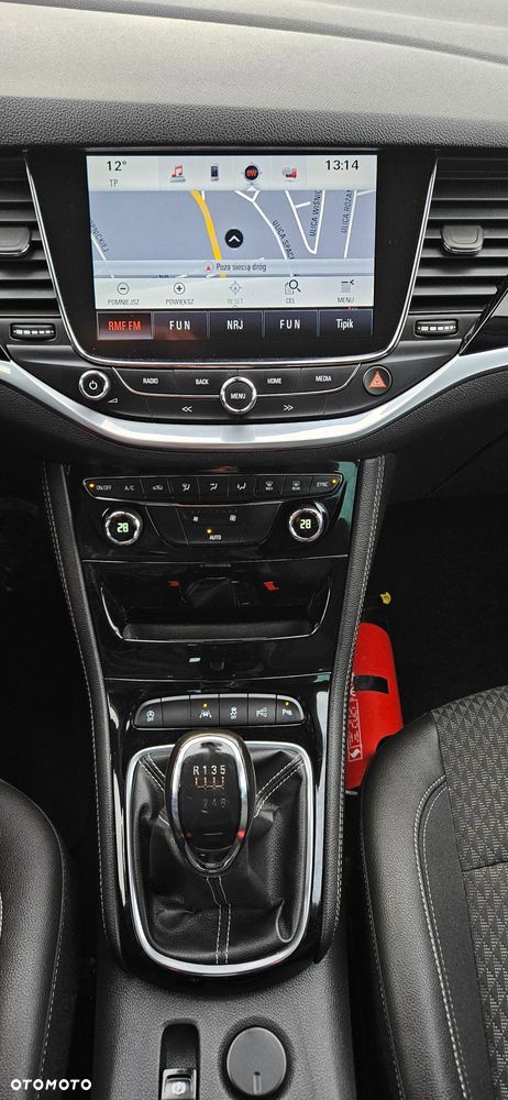 Opel Astra 1.6 D (CDTI) Start/Stop Innovation - 16