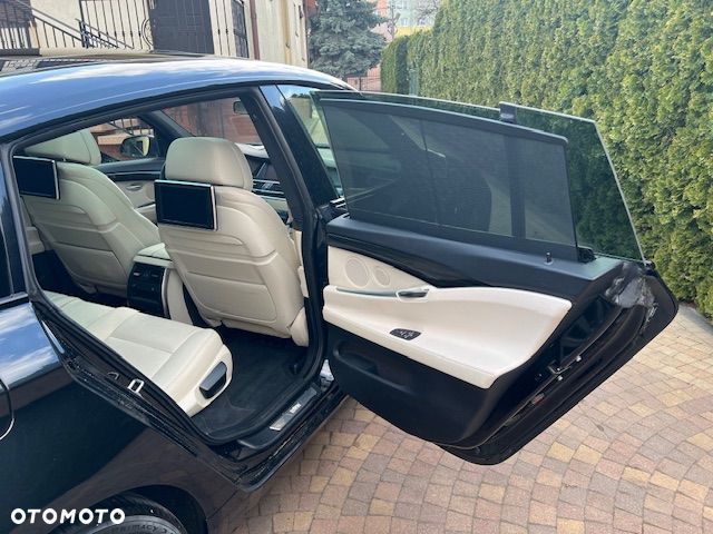 BMW Seria 5 530d xDrive - 8