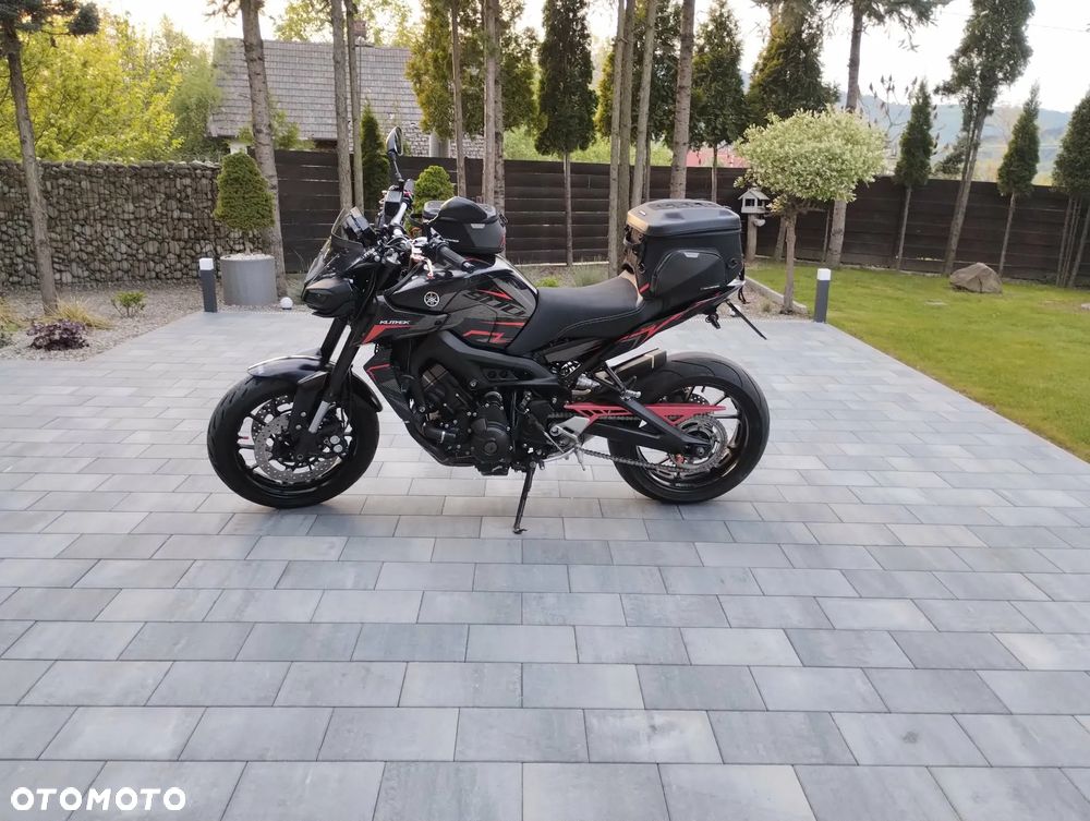 Yamaha MT - 2