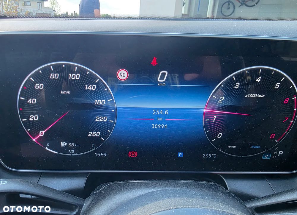 Mercedes-Benz GLC 300 mHEV 4-Matic AMG Line - 35