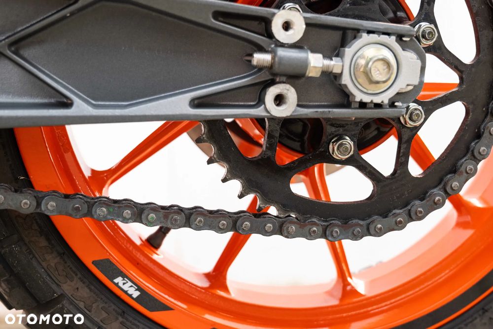 KTM Duke 125 - 36