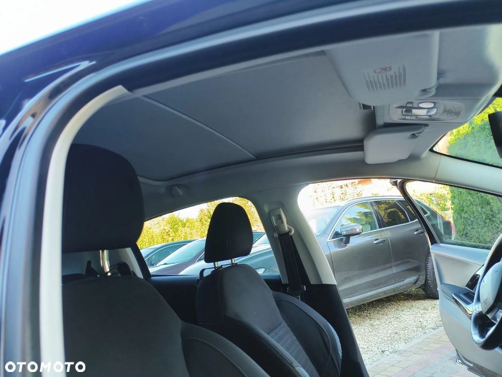 Peugeot 208 82 VTI Allure - 33