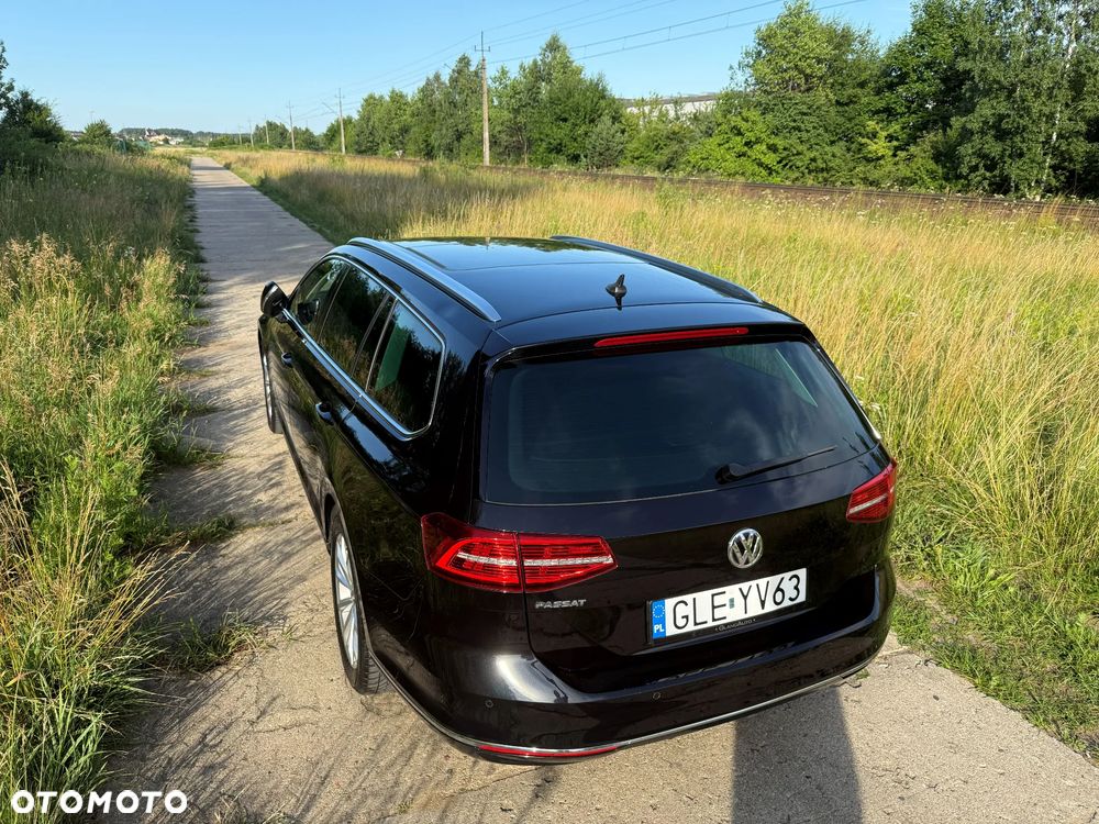 Volkswagen Passat 2.0 TDI SCR Highline DSG - 16