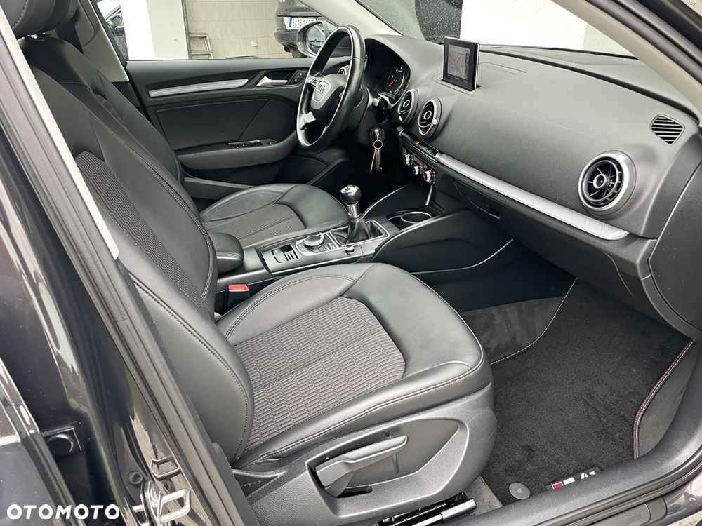 Audi A3 Sportback 1.6 TDI(clean diesel) Ambition - 16