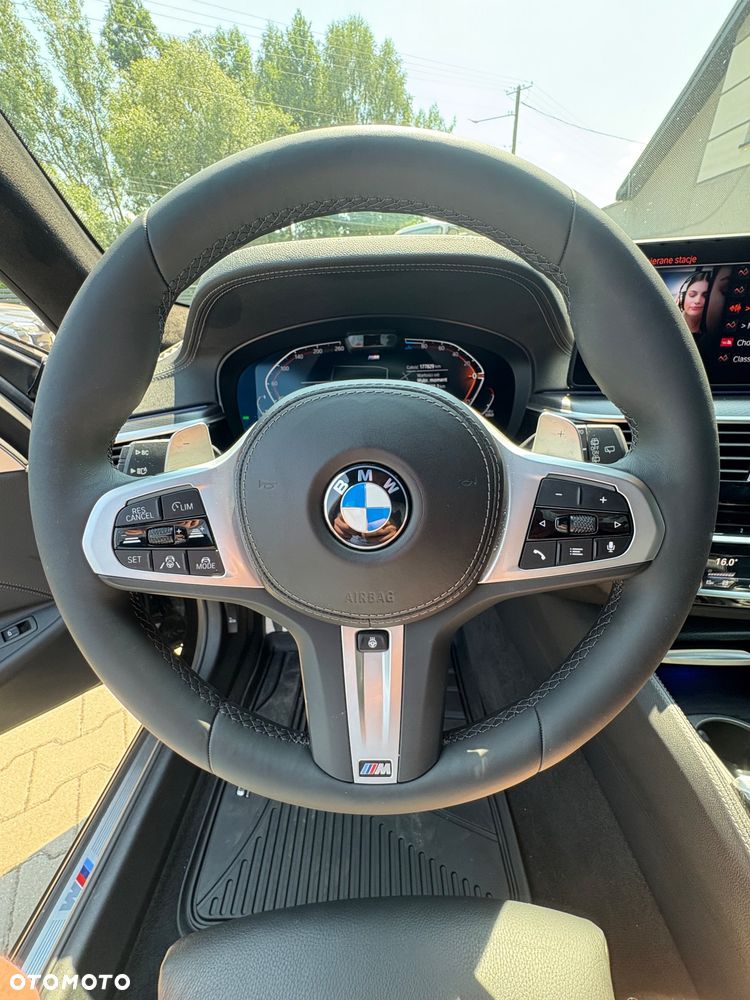 BMW Seria 5 - 28