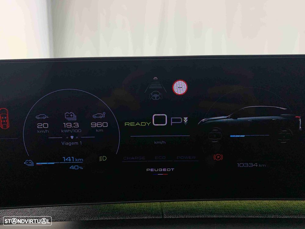 Peugeot E-3008 73 kWh GT - 8