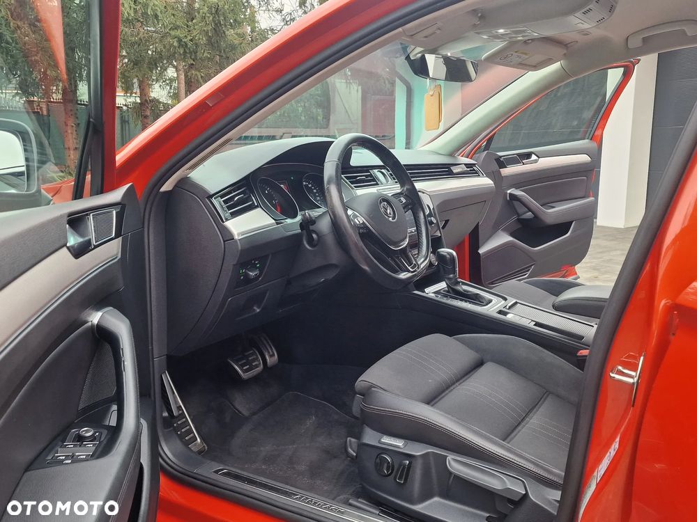 Volkswagen Passat - 15