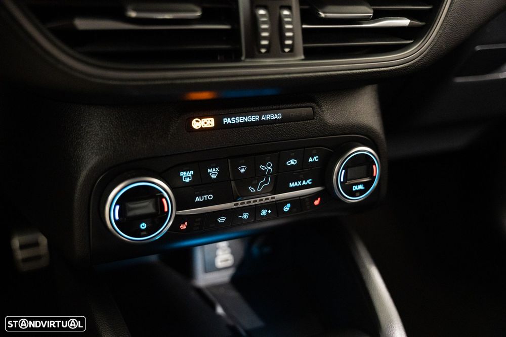 Ford Focus 1.0 EcoBoost MHEV ST-Line - 7