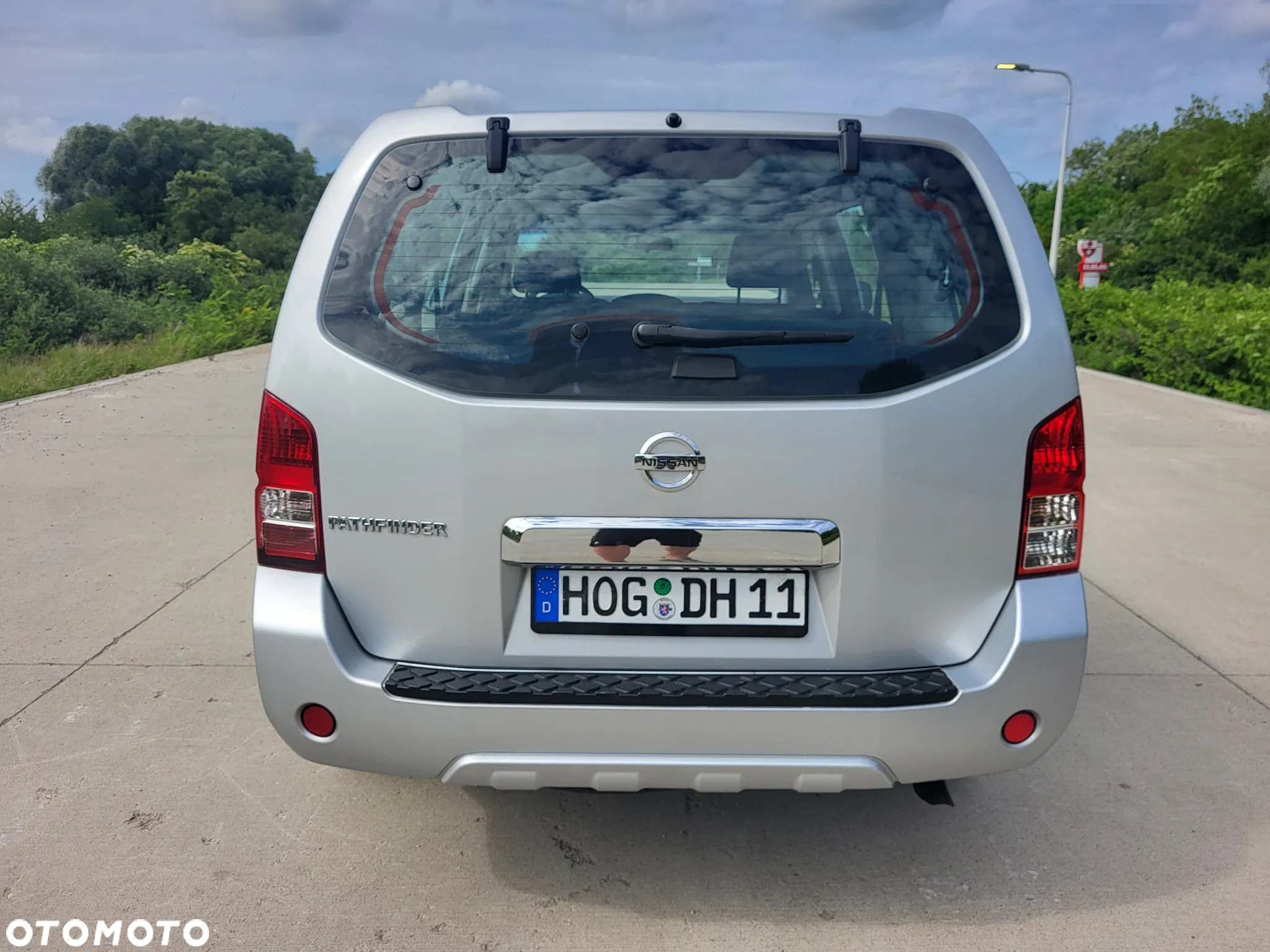 Nissan Pathfinder 2.5 dCi Platinum - 12