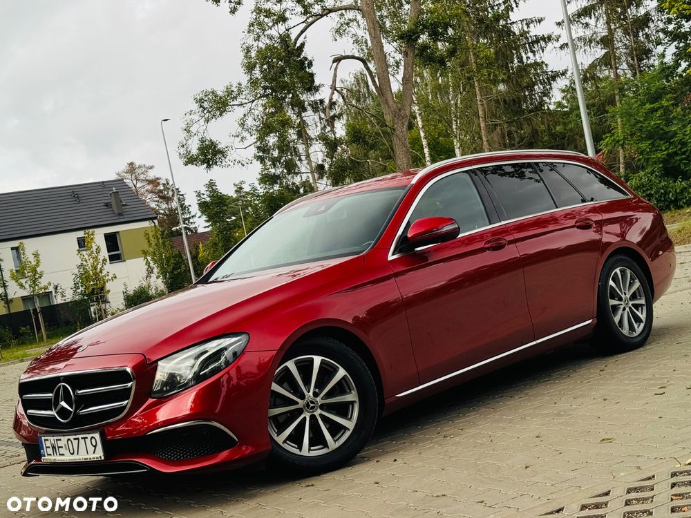Mercedes-Benz Klasa E 220 d 9G-TRONIC Exclusive - 19