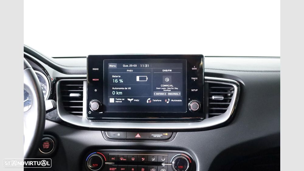 Kia XCeed 1.6 GDi PHEV Drive - 13