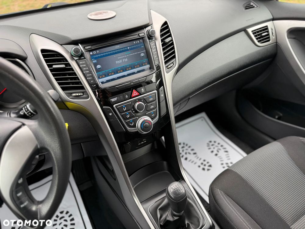 Hyundai i30 1.4 Comfort - 3